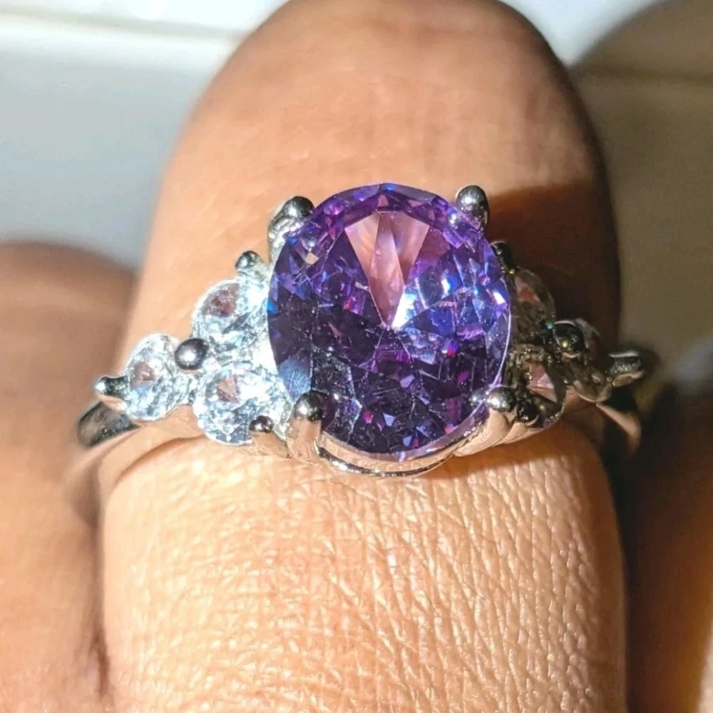 925 Dazzling 8 Ct Brilliant Cut Amathyst  Oval Stone Engagement Ring Sz 9